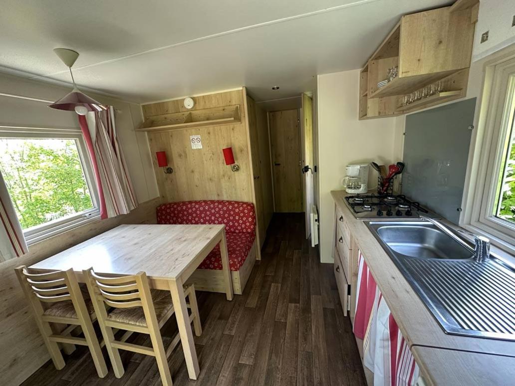 Camping La Sabliere Saint-Jans-Cappel Exteriér fotografie