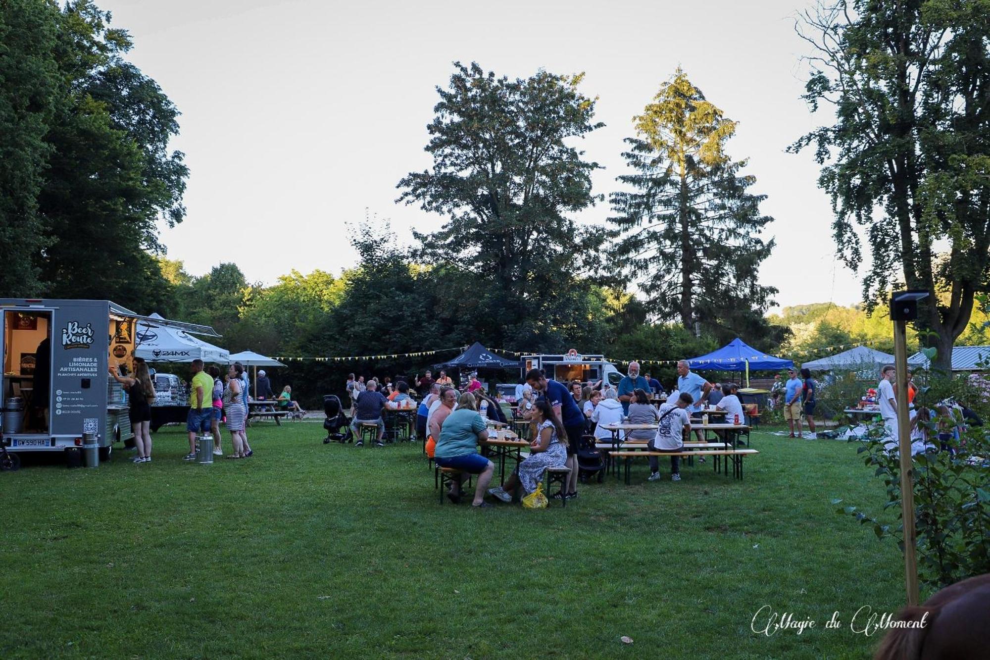 Camping La Sabliere Saint-Jans-Cappel Exteriér fotografie